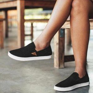 New Olukai Pehuea leather slip on sneakers